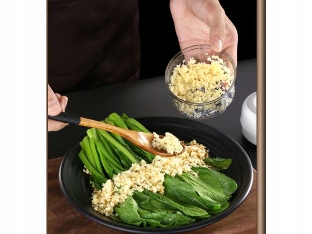 ELEKTRYCZNA SZATKOWNICA DO WARZYW SIEKACZ OWOCÓW ROZDRABNIACZ ELEKTRYCZNY zdjęcie 6