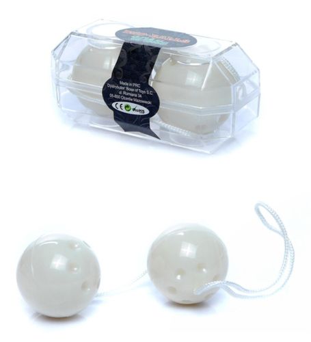 Białe podwójne kulki na Arena.pl