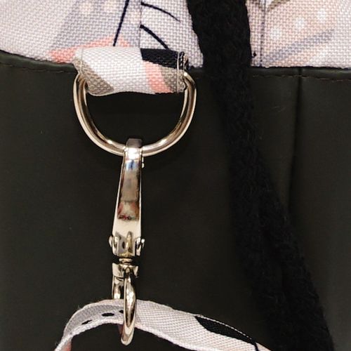 Torebka Sakiewka Ciemnozielona z Motywem Piórek – Handmade na Arena.pl