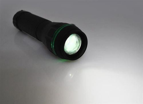 Latarka L3122 na Arena.pl