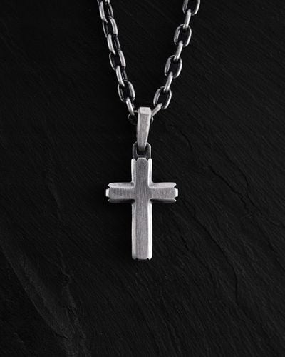 Srebrny krzyż SANDHED na Arena.pl