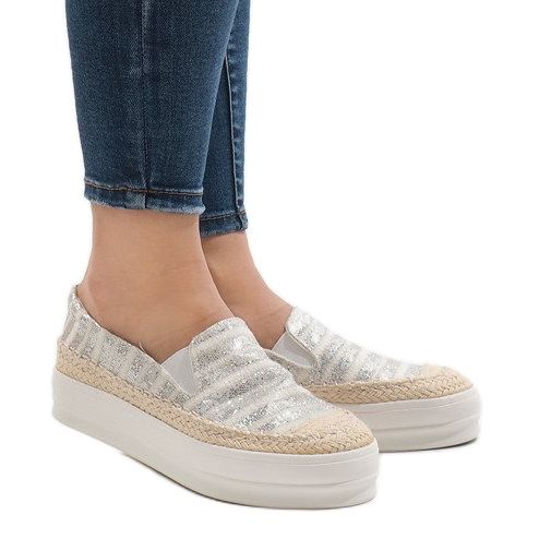 Białe trampki espadryle na platformie r.39 na Arena.pl