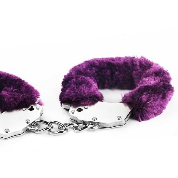 Fetish Pleasure Fluffy Handcuffs Purple zdjęcie 5