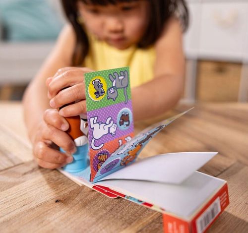 Sticker WOW 200szt naklejek MINI KIĄŻECZKA Uzupełnienie Naklejki ZWIERZĄTKA na Arena.pl