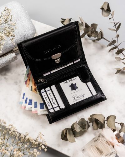 skórzany portfel damski z ozdobnym zapięciem - rovicky na Arena.pl