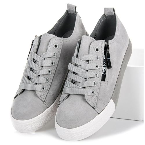 Trampki na platformie r.41 na Arena.pl