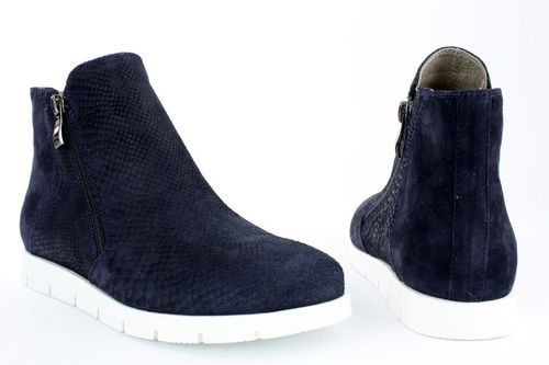 Botki Nessi 679 granatowy 40 na Arena.pl