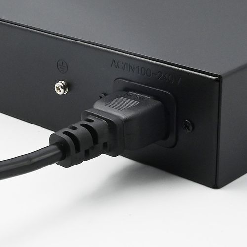 Qoltec SWITCH Gigabit Ethernet PoE 24xRJ45 1000Mb/s na Arena.pl