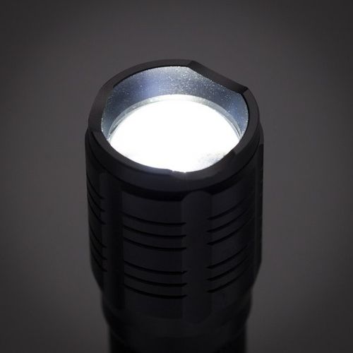 Latarka Powerful Cree XPG, czarny na Arena.pl