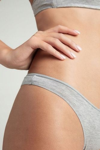 5x GŁADKIE STRINGI BEZSZWOWE BAWEŁNIANE MAJTKI M/L na Arena.pl