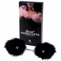 secret play black feather cuffs z chromowanym łańcuszkiem 30cm
