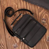 saszetka męska na ramię skórzana vintage do pracy praktyczna czarna paolo