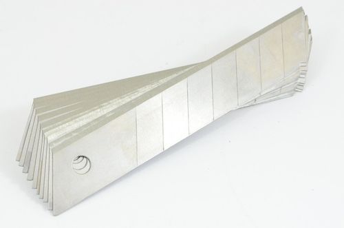 OSTRZA 18mm 100 sztuk Wymienne do nożyków wkłady na Arena.pl