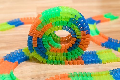 TOR SAMOCHODOWY 360EL GLOW TRACKS NR:4382 na Arena.pl