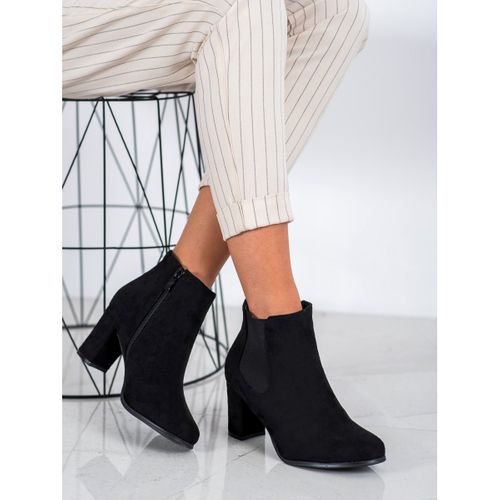 Czarne Botki r.38 na Arena.pl