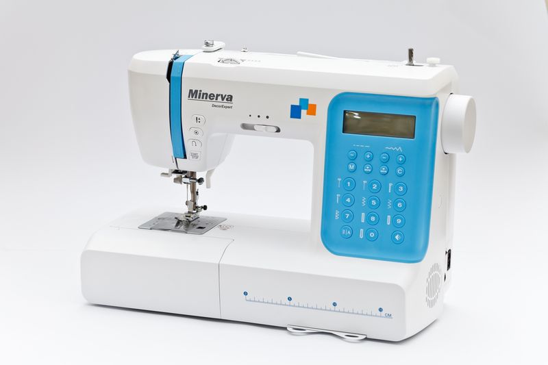Maszyna do szycia Minerva DecorExpert zdjęcie 4