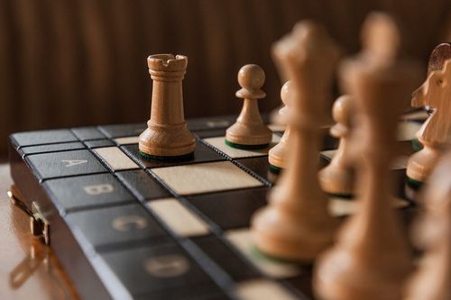 Szachy Turniejowe wypalane/ Szachy Staunton/ szachy drewniane /producent na Arena.pl