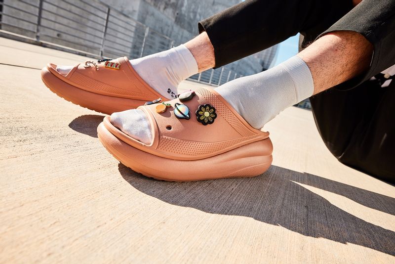 Damskie Klapki Platforma Crocs Crush Slide 39-40 zdjęcie 12