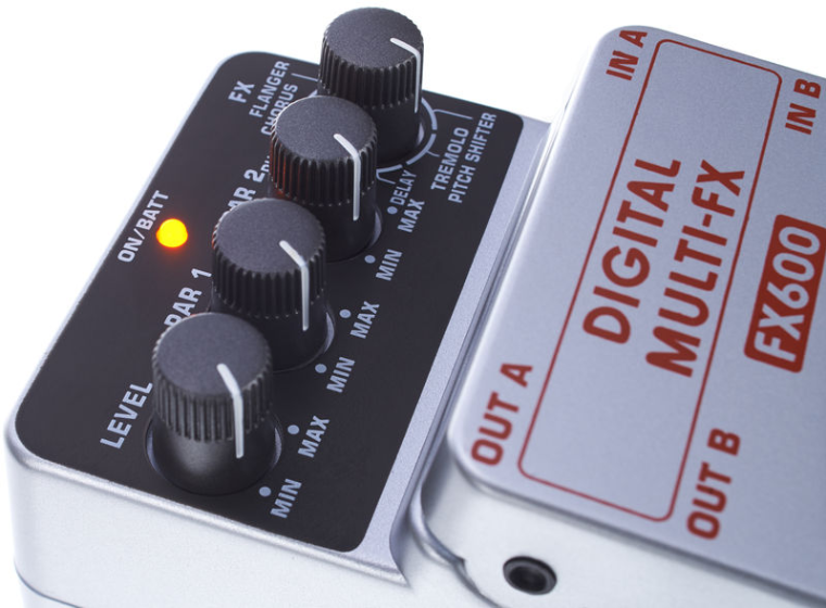 Efekt gitarowy Behringer FX600 Digital Stereo Multi FX Multi-Effects zdjęcie 6
