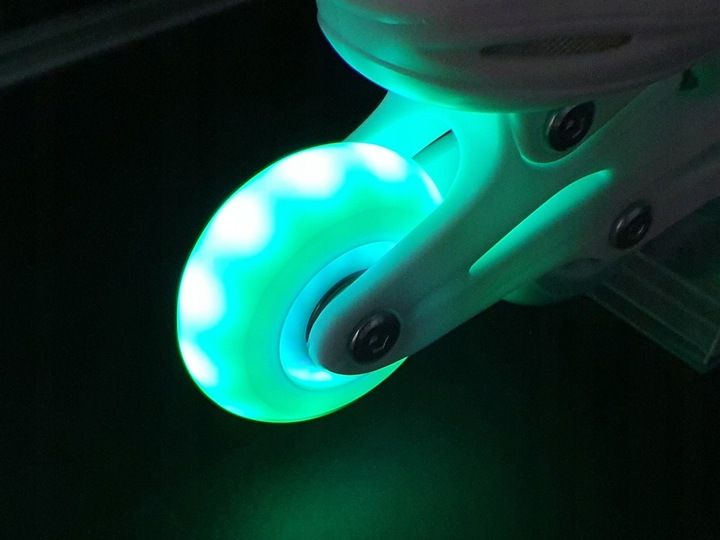 Rolki Regulowane RAVEN Lia Mint 34-37 Kółko LED zdjęcie 2