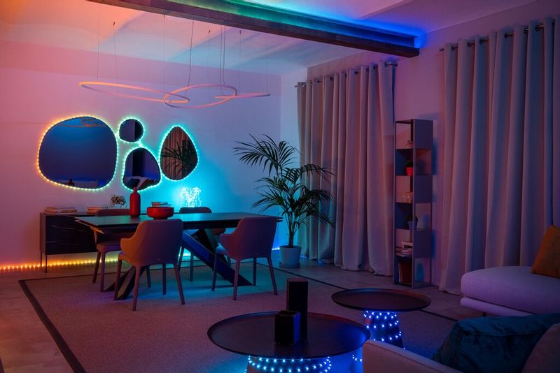 Inteligentna taśma Twinkly Dots 400 LED RGB 20 m, czarne zdjęcie 4