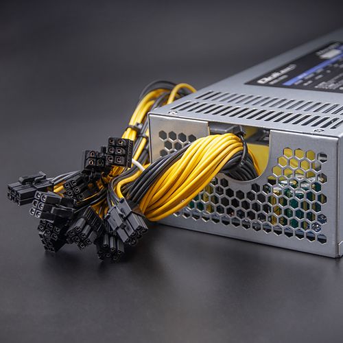 Qoltec Zasilacz PCI-E 1850W | 80 Plus Platinum | Gaming Miner na Arena.pl