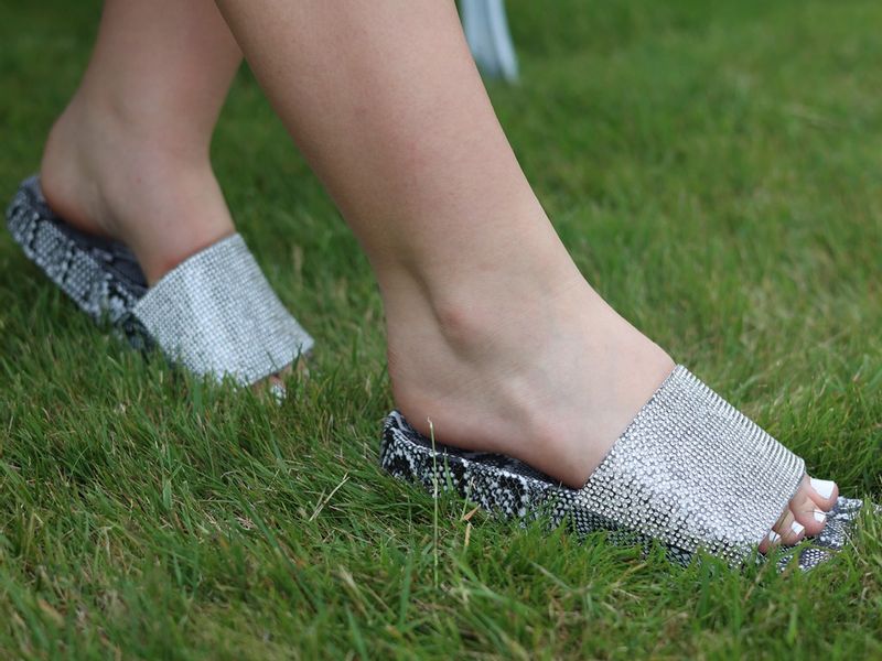 Klapki gumowe wężowy wzór cyrkonie 36 zdjęcie 6