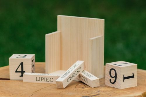 Wieczny kalendarz z drewna #1 na Arena.pl