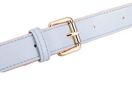 Modna czerwona listonoszka na Arena.pl