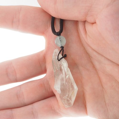 Naszyjnik regulowany z surowym Ametystem Zielonym – naturalny kamień na sznurku na Arena.pl