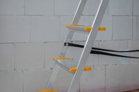 Drabina aluminiowa domowa PÓŁKA 7 stopniowa SZEROKIE stopnie DRABEST