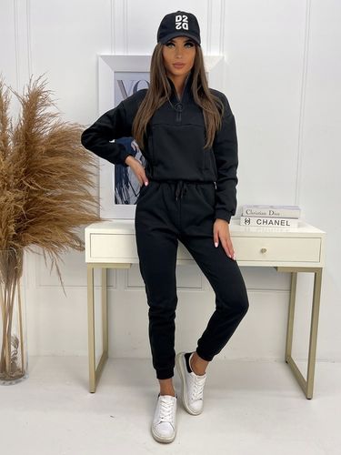 C70 r. S MODNY DAMSKI KOMPLET DRESOWY na Arena.pl