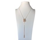 Piękny naszyjnik stal chirurgiczna Ażurowe kwiatki kolor złoty