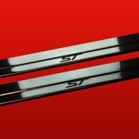 Listwa progowa FORD FIESTA MK7 ST Stal nierdzewna 304 połysk 2szt