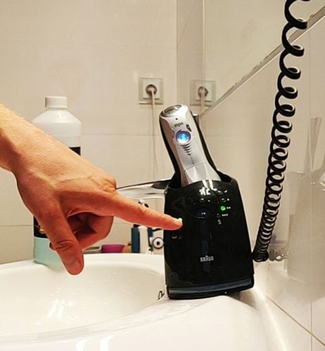 1L BIOPRETTA PŁYN CZYSZCZĄCY DO GOLAREK wyposażonych w bazę CCR I 95% na Arena.pl