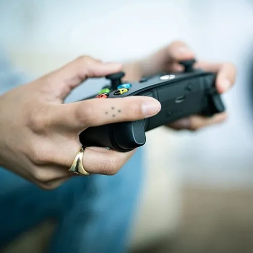 Gamepad KONTROLER XBOX ONE / SERIES S X / PC / CZARNY - CARBON BLACK PAD na Arena.pl