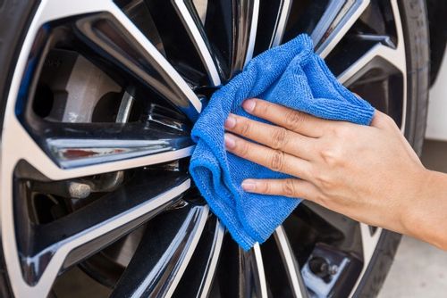 MIĘKKA MIKROFIBRA FIBRA DO AUTA UNIWERSALNA 30X30 CM 220 G na Arena.pl