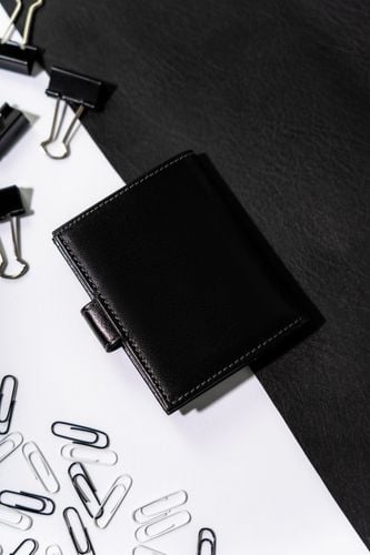 skórzane etui na karty tw-04-rvt black na Arena.pl