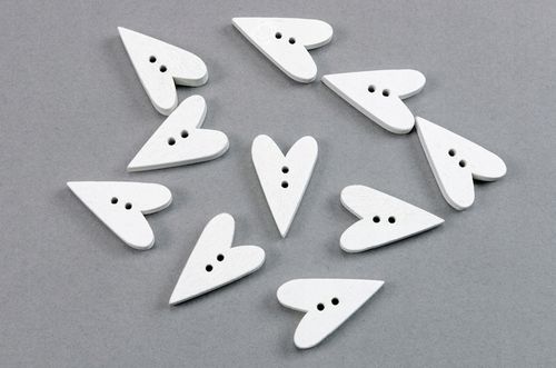 Guzik drewniany SERCE biały 10szt. na Arena.pl