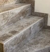 Marmuropodobne płytki na schody 120x30 KREM / BEŻ antypoślizgowe NOWOŚĆ