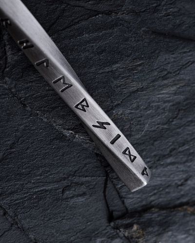 Srebrny wisiorek na łańcuszku RUNY - OBEREGI na Arena.pl