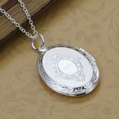 MEDALION NASZYJNIK OWALNY KOLOR SREBNY DWA ZDJĘCIA