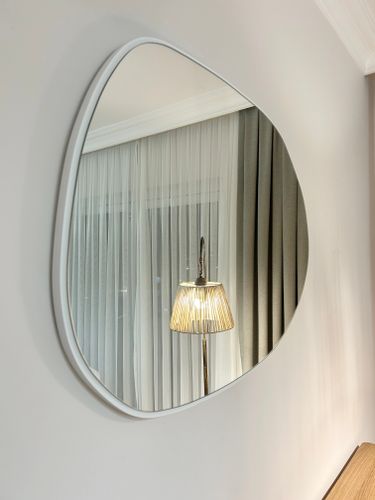 Lustro ścienne asymetryczne w ramie 74x102cm na Arena.pl