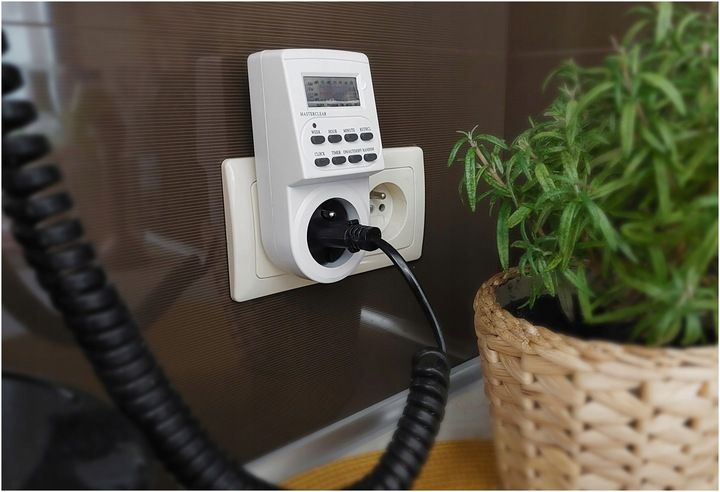 Programator Czasowy Elektroniczny Wyświetlacz 230V/16A Certyfikat CE zdjęcie 7