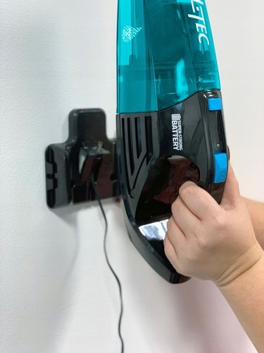 ODKURZACZ RĘCZNY BEZPRZEWODOWY AKUMULATOROWY SAMOCHODOWY CZYŚCI NA MOKRO na Arena.pl