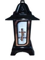 ZNICZ SZKLANY, KAPLICZKA CZARNA Z SREBRNĄ APLIKACJĄ I KRZYŻEM 33 CM