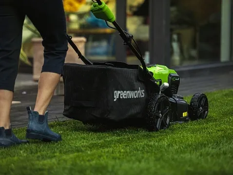 GREENWORKS Kosiarka akumulatorowa z napędem 40V zdjęcie 6