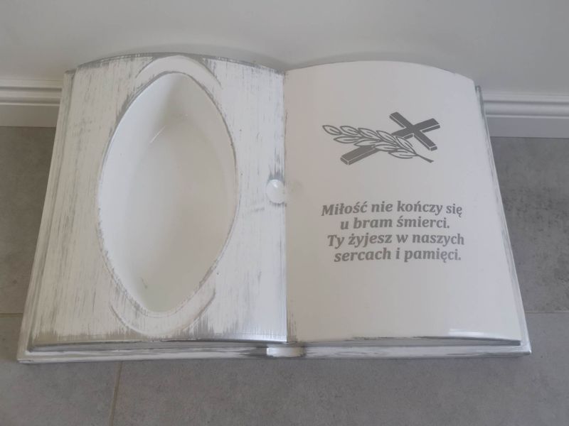 KSIĘGA na grób Podkład do stroików sztucznych Biała ze srebrnym z doniczką zdjęcie 4