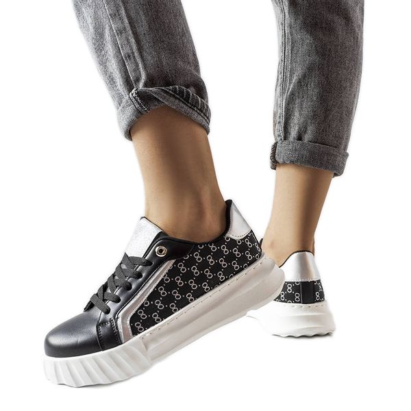 Czarne sneakersy na platformie r.37 zdjęcie 1