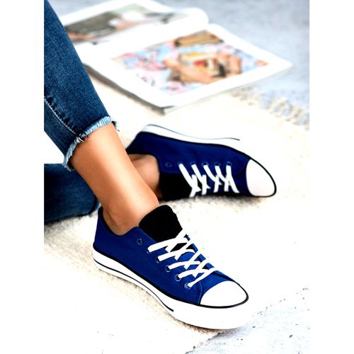 Niskie Trampki r.38 na Arena.pl